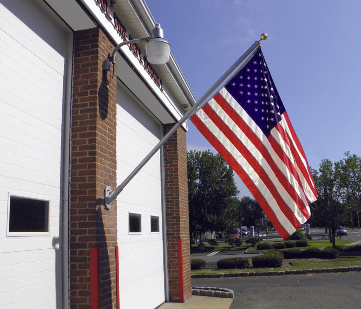 8' Non Tangle Outrigger Aluminum Flagpole Kit - Light Commercial Use