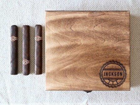 Cigar Box: Medalist