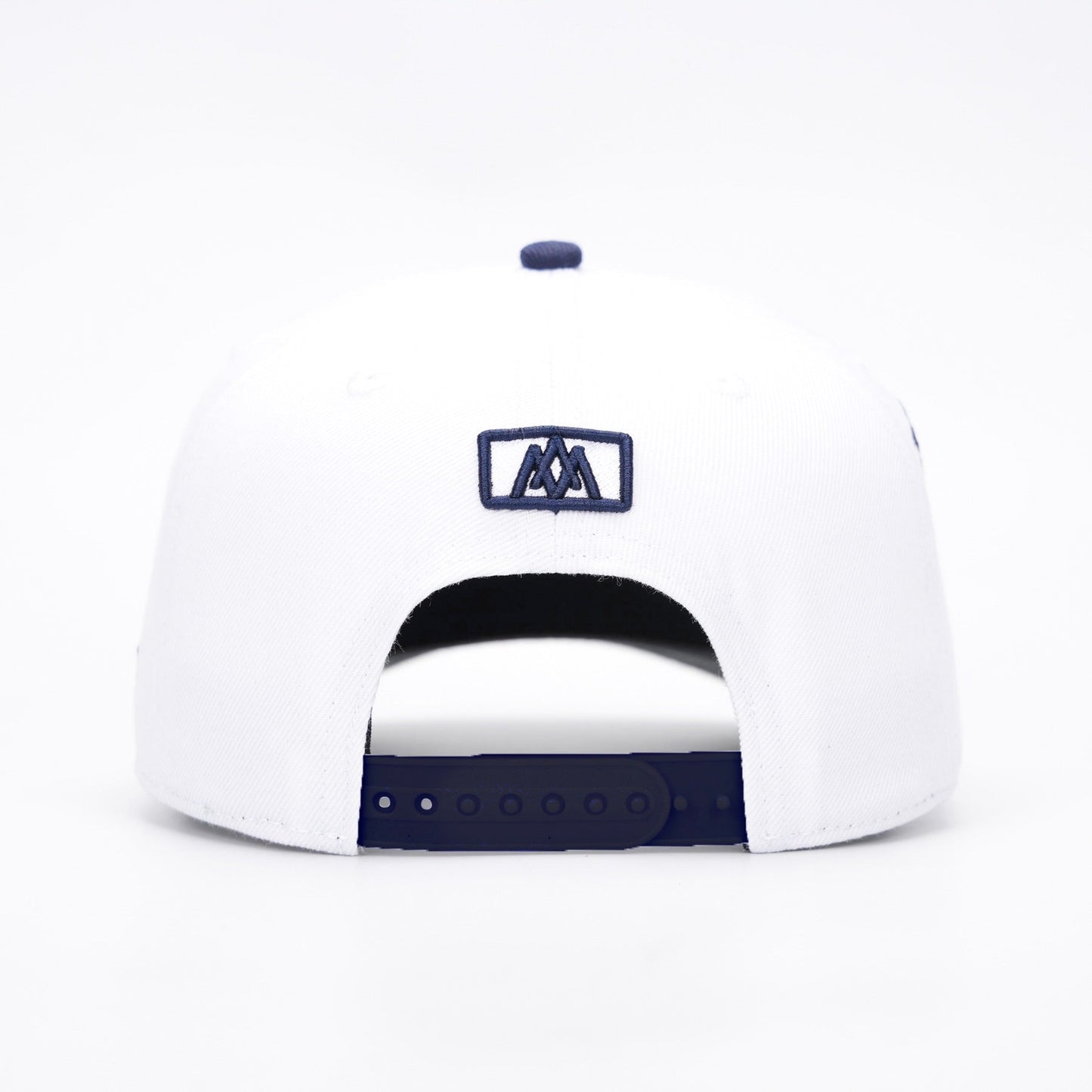 ‘7’ Premium Wool Blend SnapBack - White/Navy