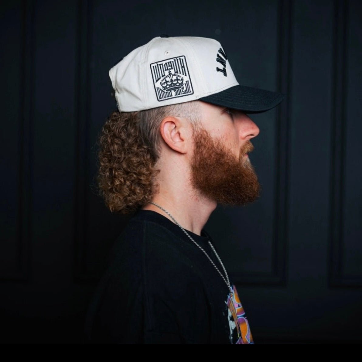 [🚨PRE-ORDER - SHIPS JANUARY 16TH🚨] ‘SERVANT’ Premium SnapBack - Cream/Black