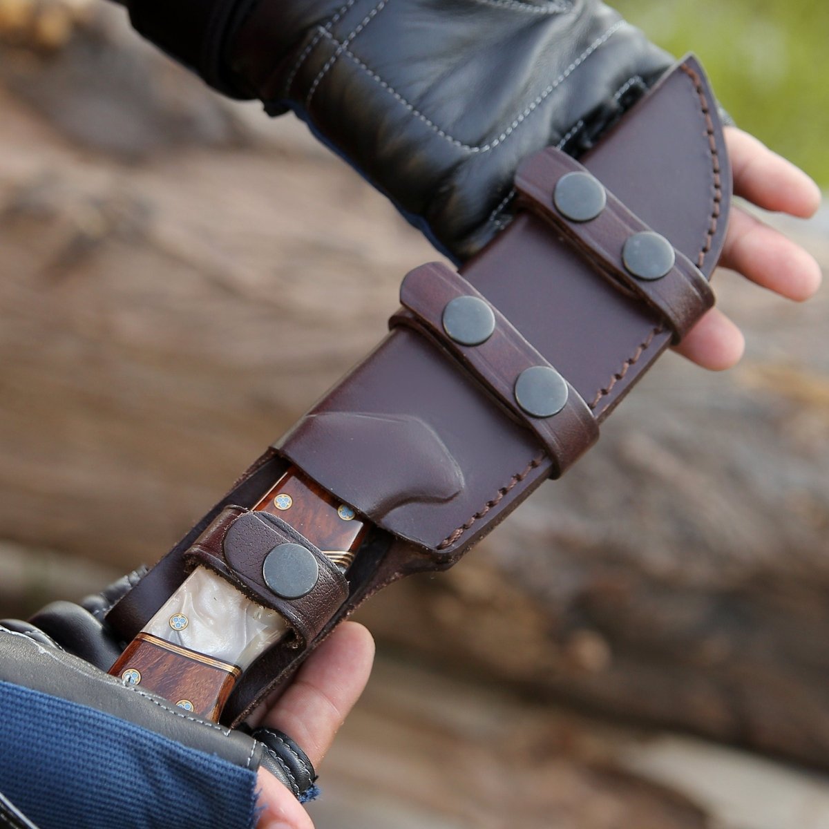 Reaper Damascus Hunting Knife with Mother of Pearl, Exotic Rose Wood and Copper Handle