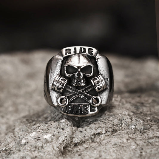 Retro Punk Stainless Steel Skull Ring