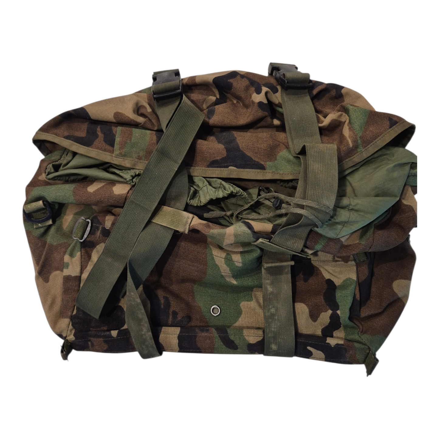 Woodland sleeping bag carriers issued condition