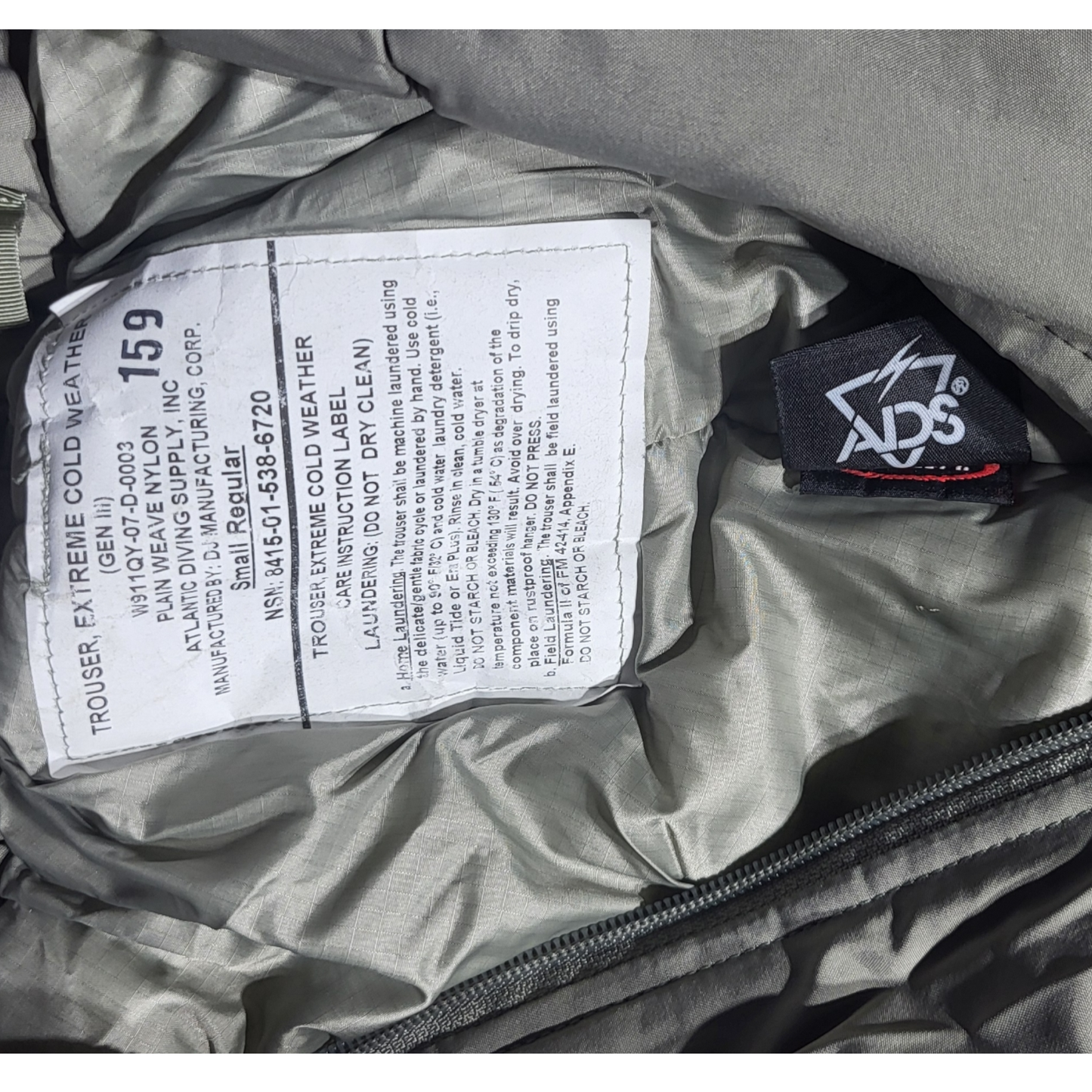 U.S. Military ECWCS Gen III Level 7 Primaloft Trousers extreme cold weather pants Gray