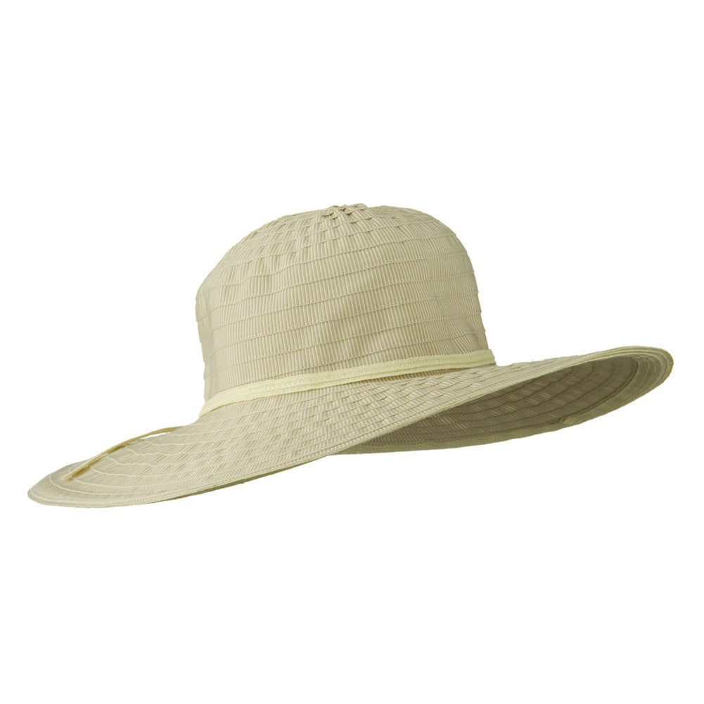 Woman's Paper Braid Ribbon Tie Hat