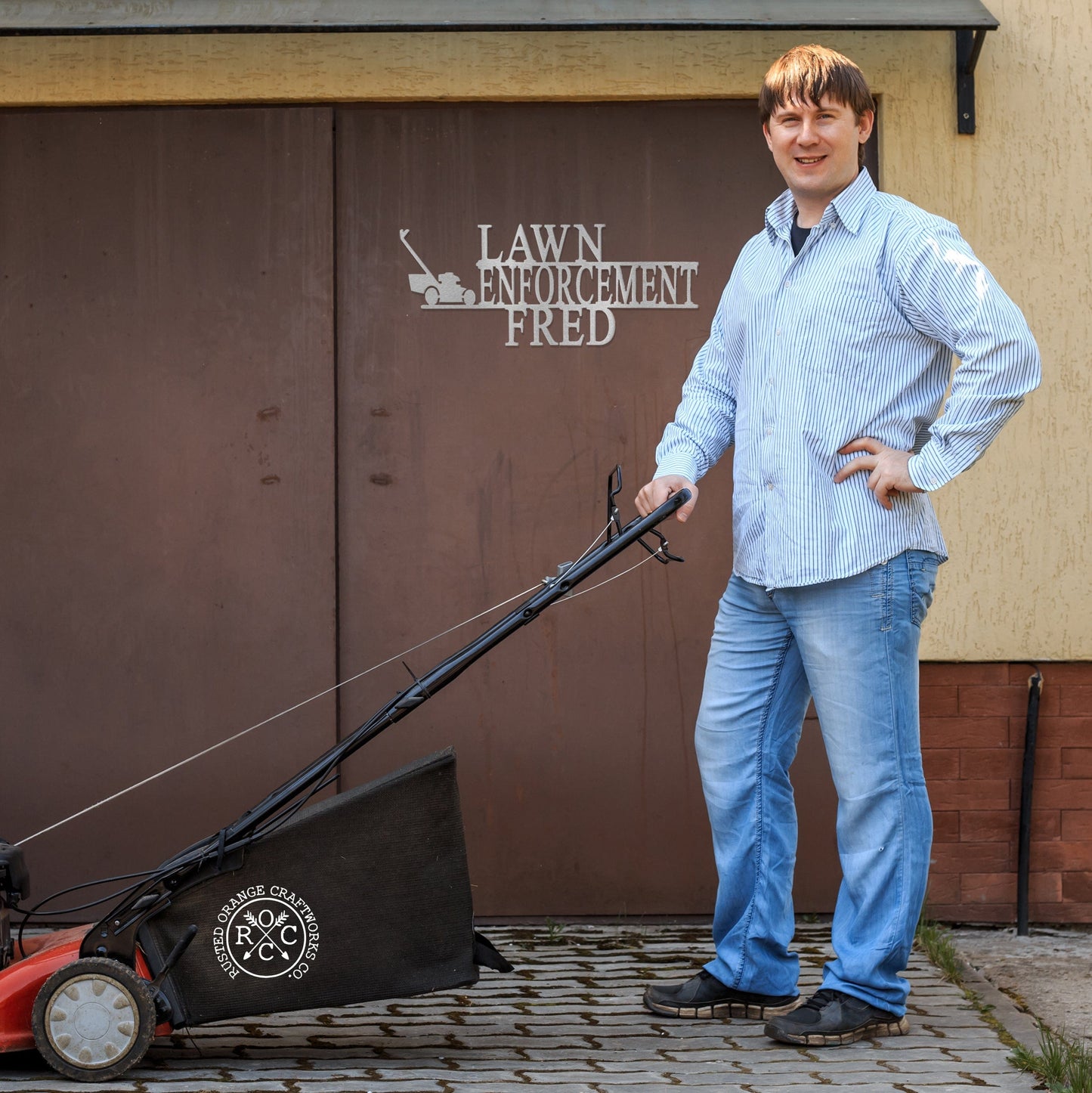 Master Yard Plaques - Decorative Outdoor Patio Signs for Porch or Yard Decor