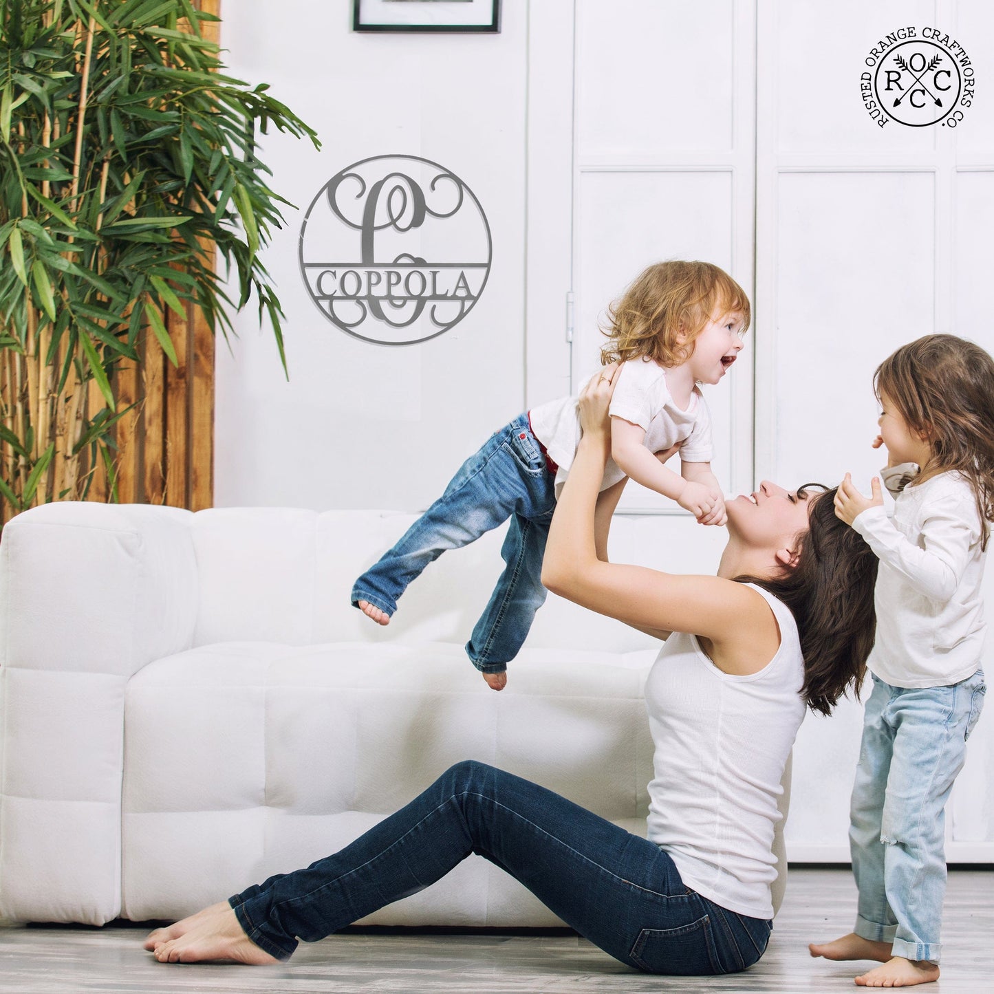 Circle Monogram With Name -  Monogram Last Name Signs for Home