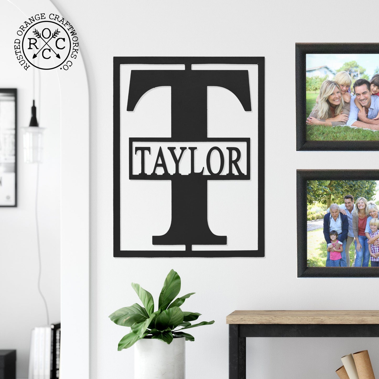 Block Border Monogram - Custom Metal Family Sign House Name Plates