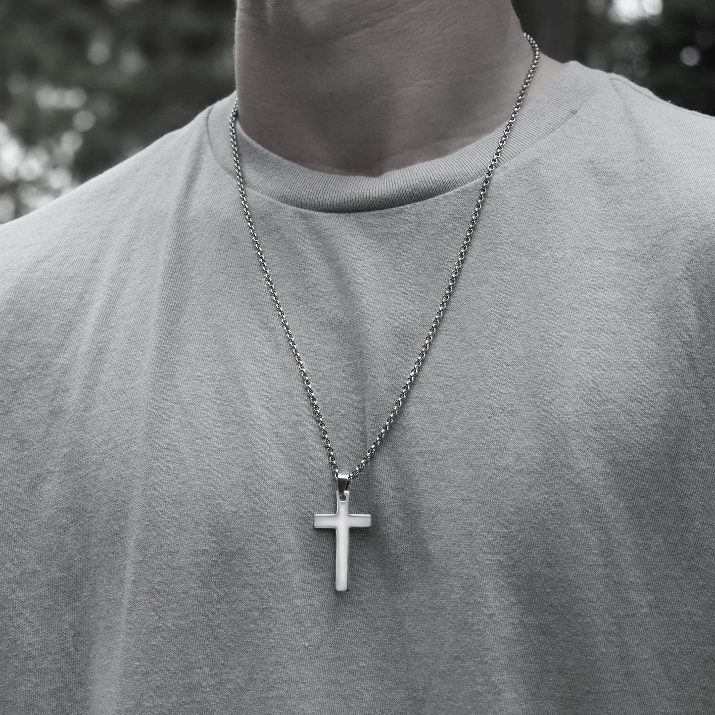 Stainless Steel Rounded Box Chain Cross Necklace