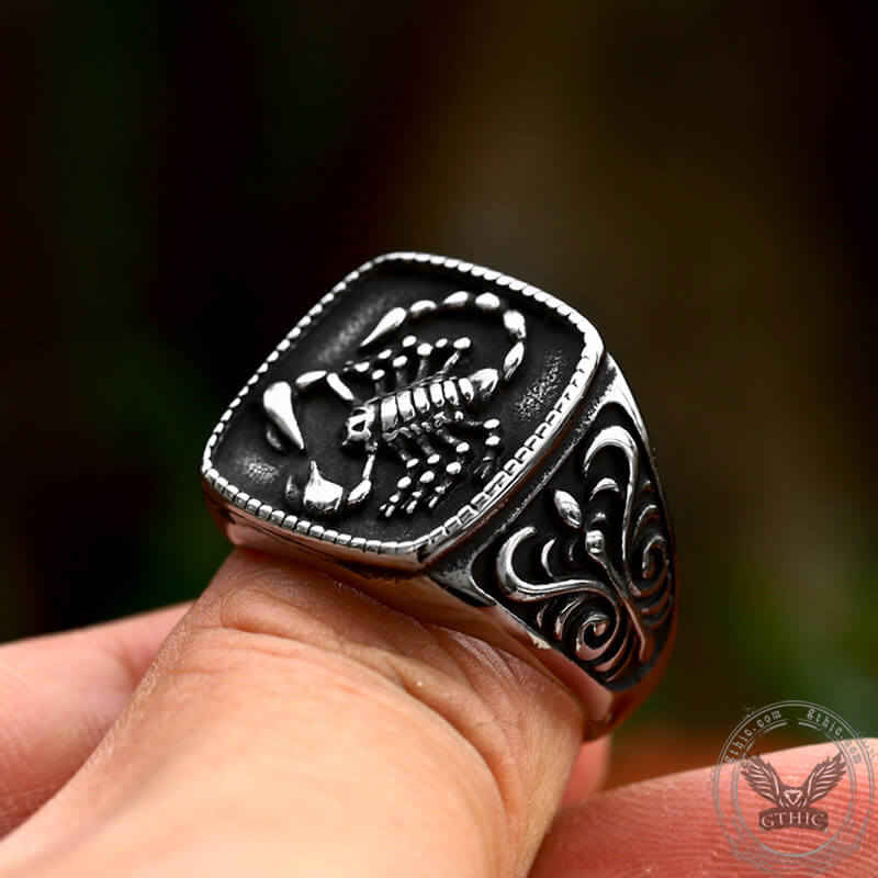 Scorpion Design Stainless Steel Signet Ring
