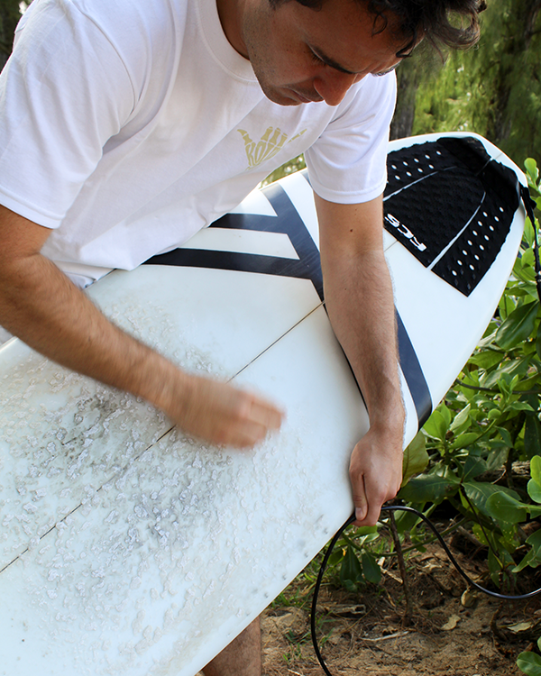 Koloa Shaka Skeleton Heavyweight T-Shirt