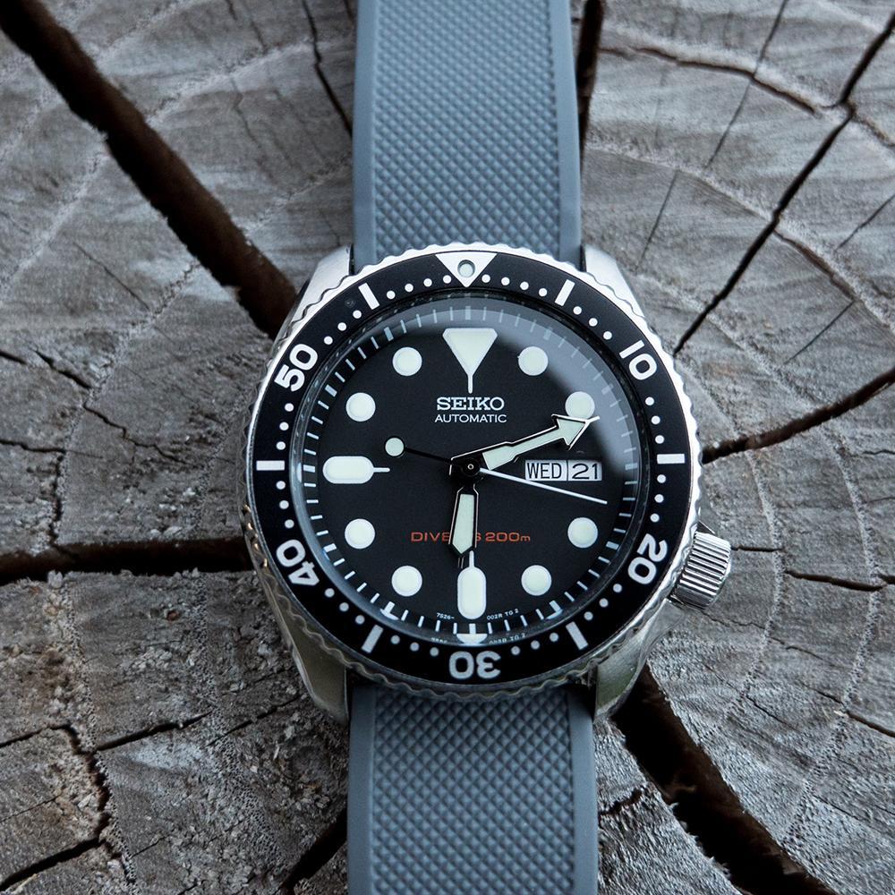 Smoke Grey Top Black Bottom Elite Silicone Watch Band