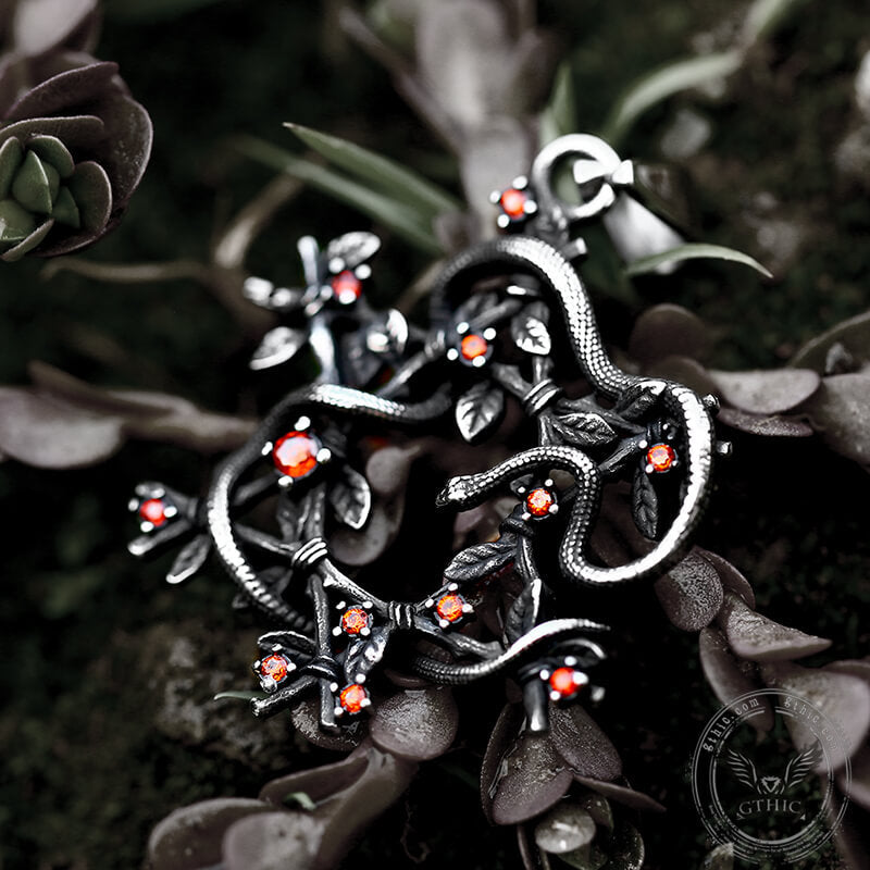 Snake Entwined Star Stainless Steel Pendant