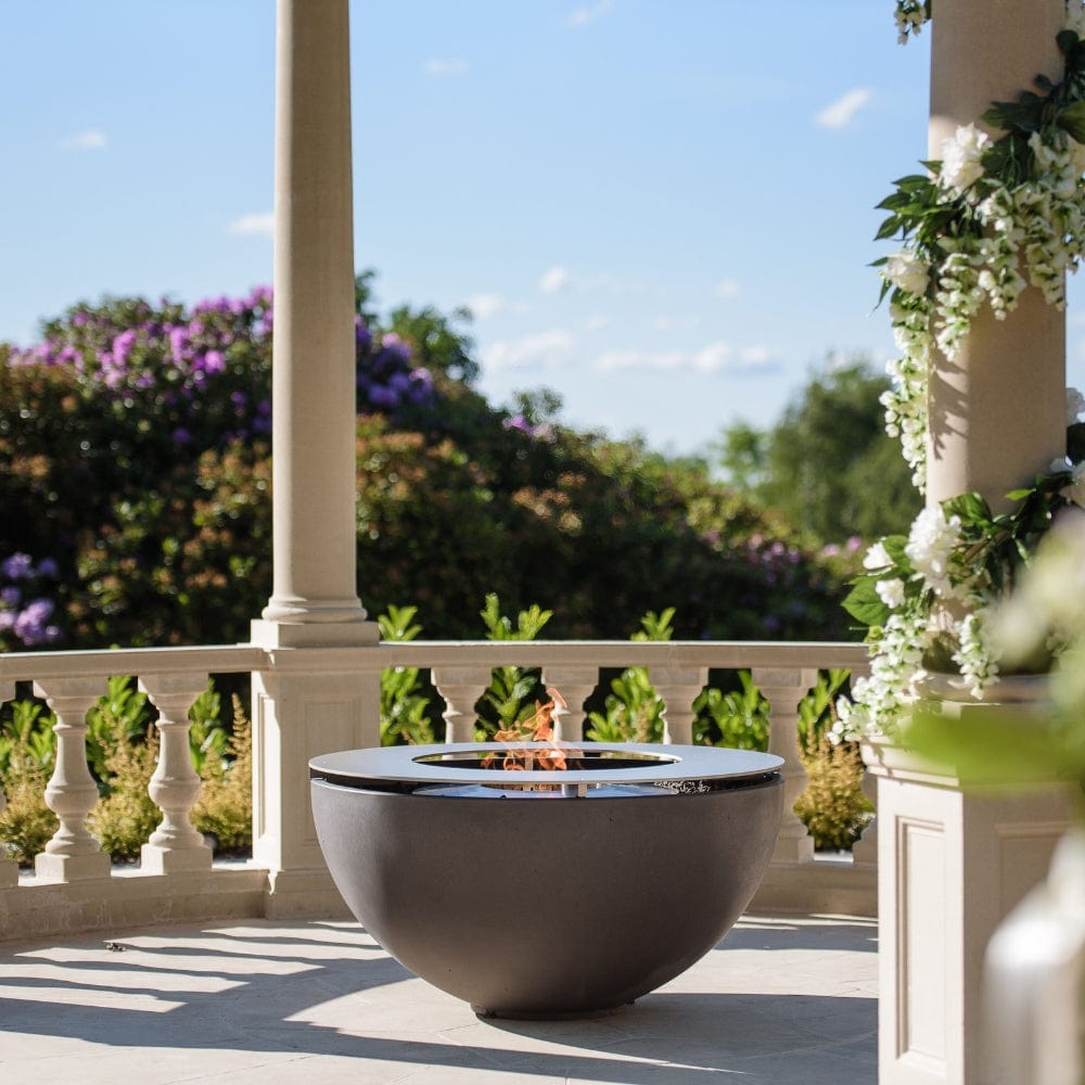 Solus Hemi 48-Inch Round Ultra High Performance Concrete Gas Fire Pit