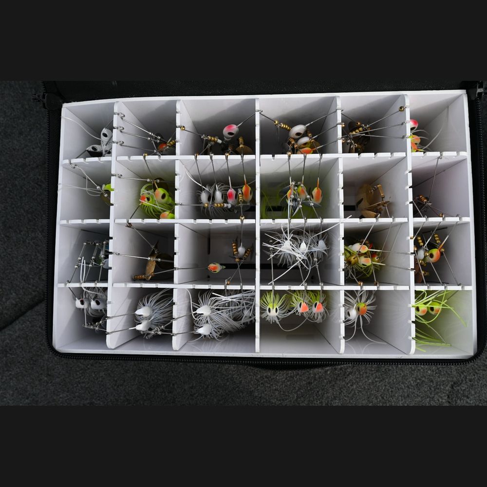 Spinnerbait Deposit Tackle Box