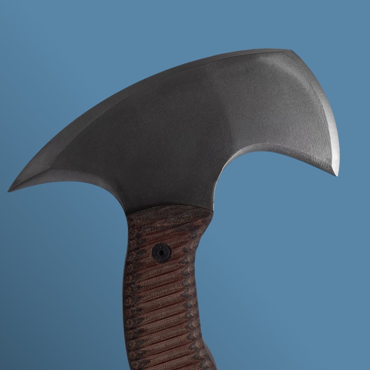 Tactical tomahawk "Wendigo" with polymer composite handle