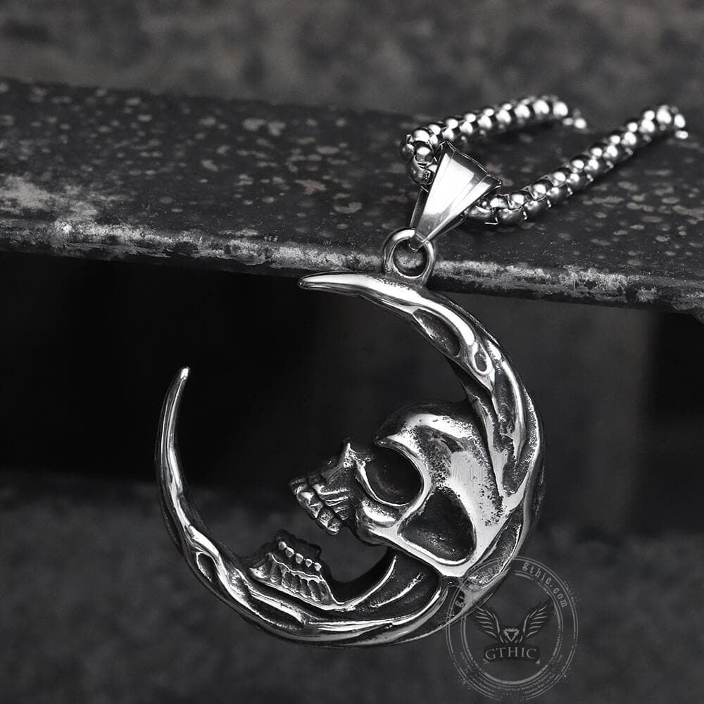 The Skull of Waning Moon Stainless Steel Necklace