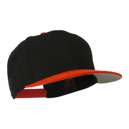 Two Tone Superior Cotton Twill Flat Bill Snapback Cap