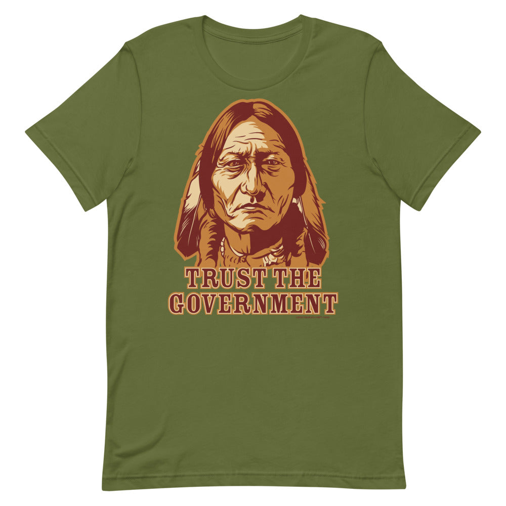 Trust the Government Sitting Bull Men's T-Shirt