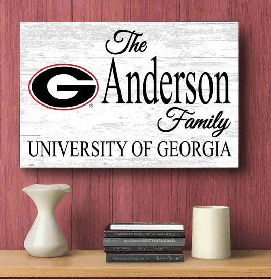 Georgia Bulldogs Family Name Sign – Personalized University of Georgia Wood Plaque for Alumni or Graduation