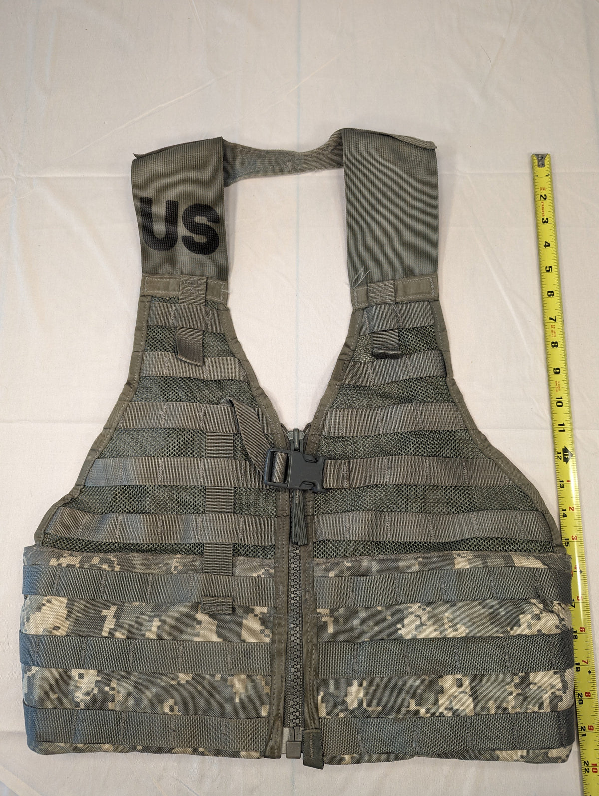 Fighting Load Carrier - ACU