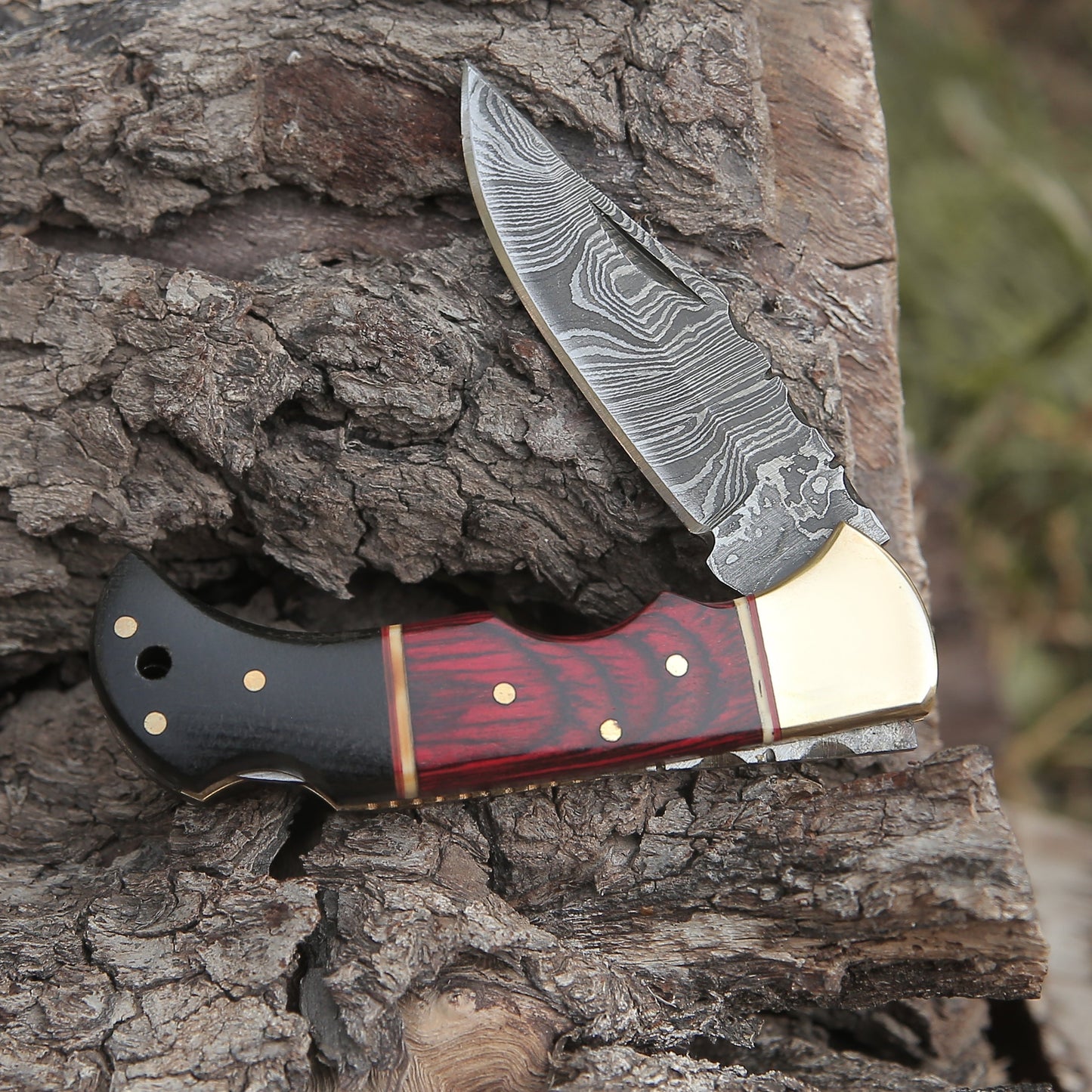 Custom Hand Made Damascus Steel Hunting Folding Knife With Brass Bolster & Bull Horn Wood Handle WH 3506