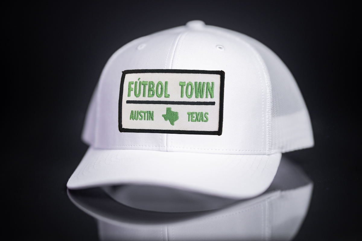 Last Stand Legion / Fútbol Town / Curved Bill Mesh Snapback / 137 / MM
