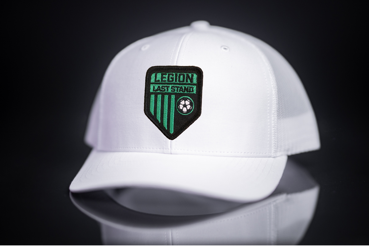 Last Stand Legion / Last Stand Legion Shield / Curved Bill Mesh Snapback / 129
