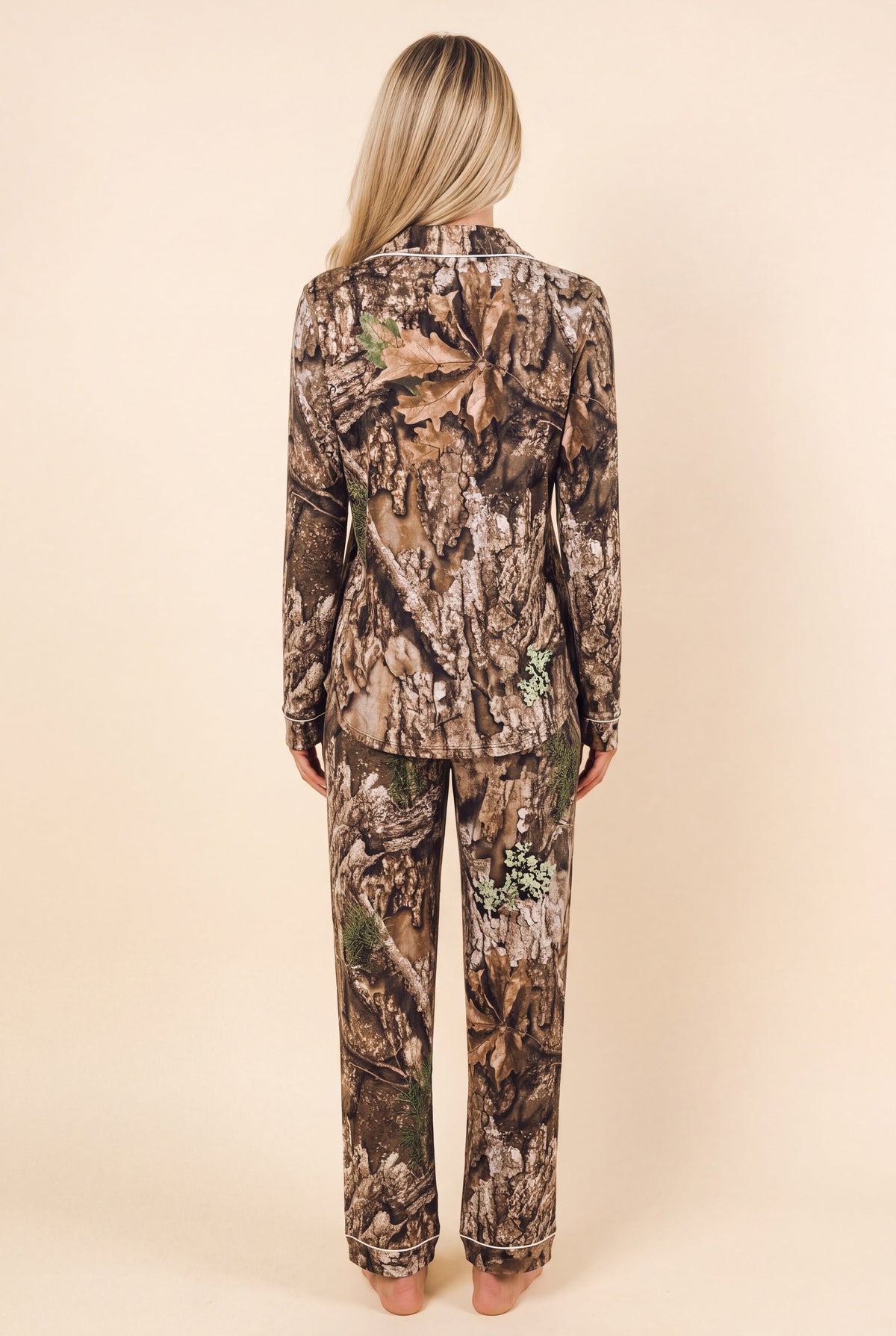 The Deerly Departed | RealTree x Shinesty Camouflage SleepDeep™ Women’s Long Sleeve Pajama Set