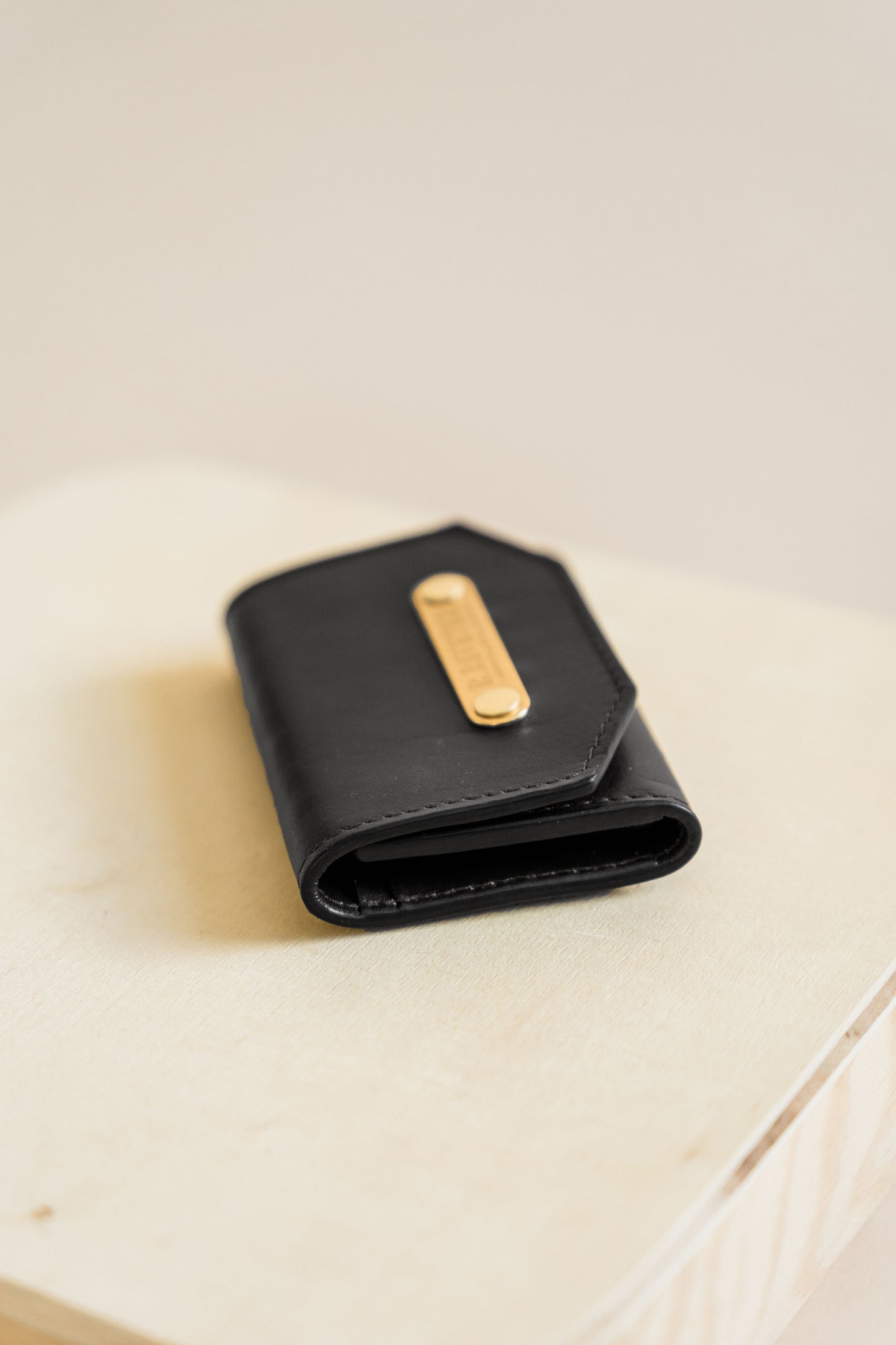 1973 Mini Wallet | Signature Black Leather