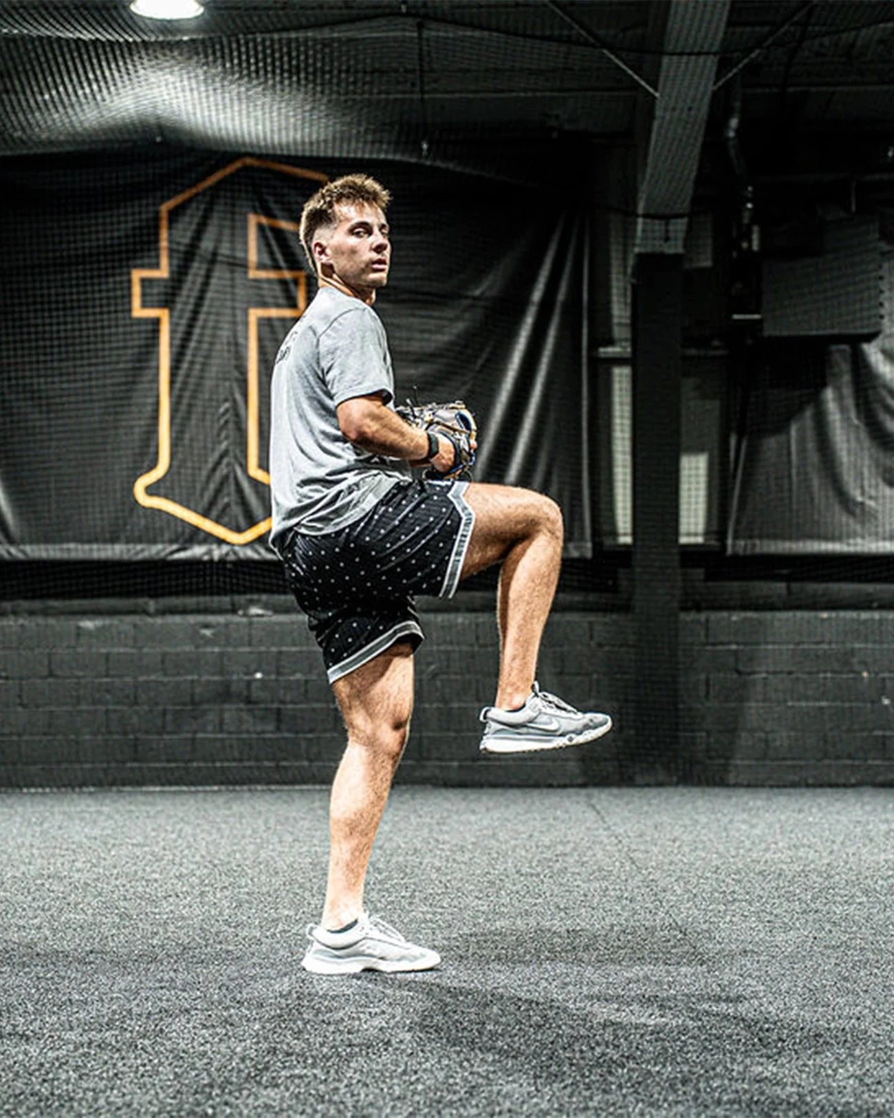 YOUTH Mesh Pinstripe Shorts - Black/White
