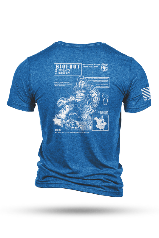 Men's Tri-Blend T-Shirt - Bigfoot (NLA Cryptid Hunters)